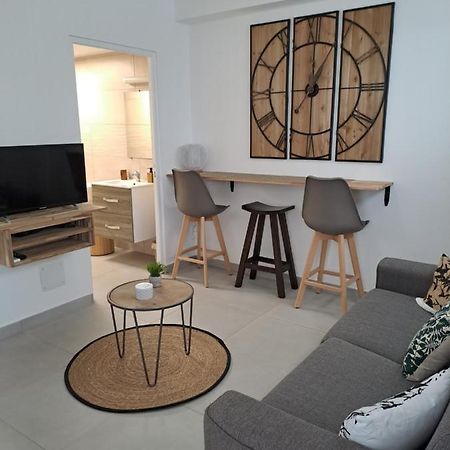 Appartement Cosy, T2 Situe En Centre Ville De Saint-Pierre Zewnętrze zdjęcie