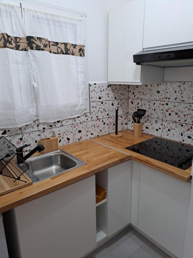 Appartement Cosy, T2 Situe En Centre Ville De Saint-Pierre Zewnętrze zdjęcie